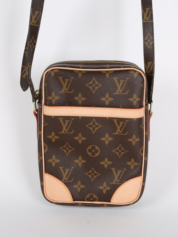 LOUIS VUITTON Dames Danube aus Canvas in Braun