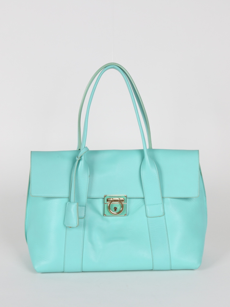 Ferragamo gancio tote sale