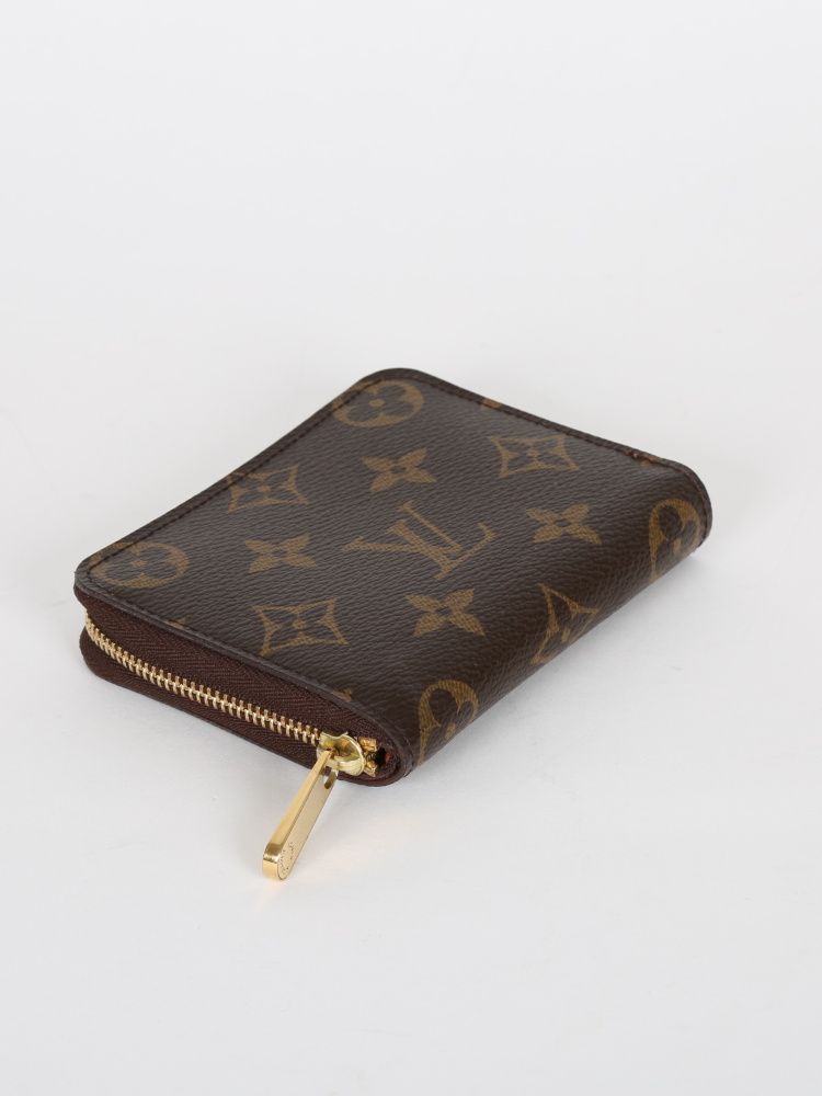 Louis Vuitton Monogram Zippy Wallet