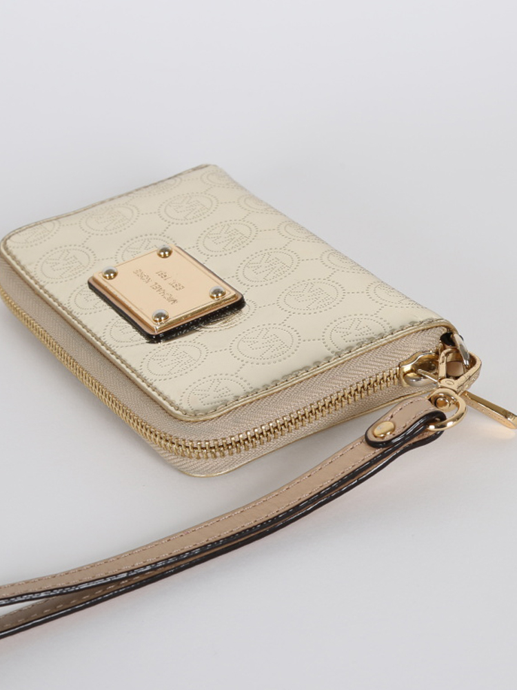 Michael Kors Wallet good wristlet