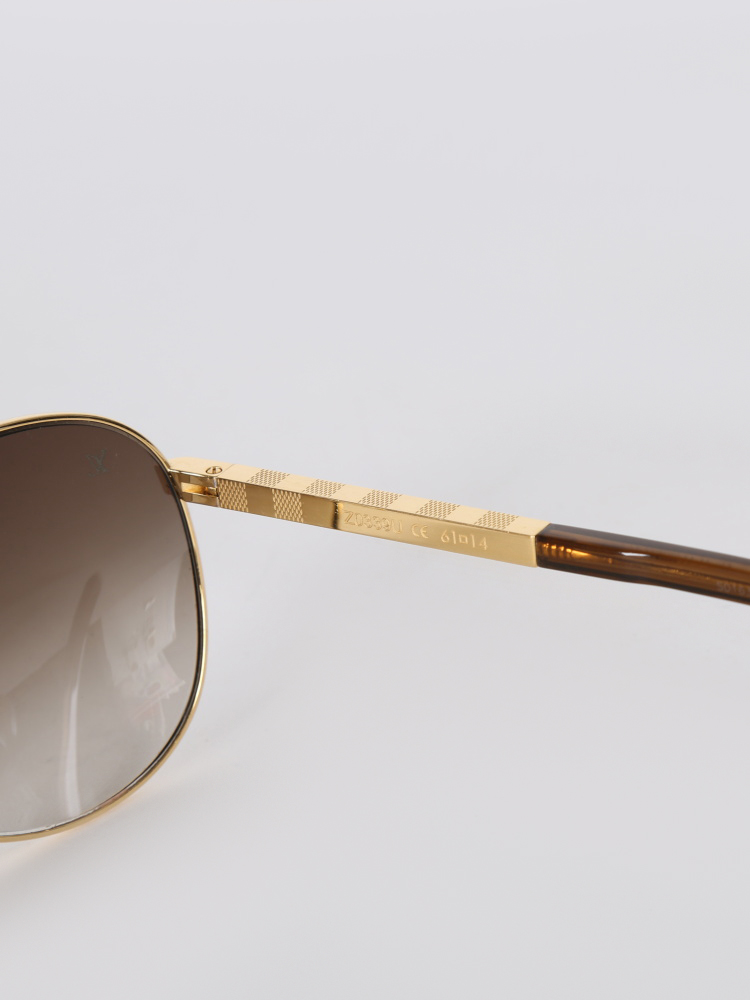 Louis Vuitton Attitude Sunglasses  Louis vuitton sonnenbrille, Louis  vuitton, Brille