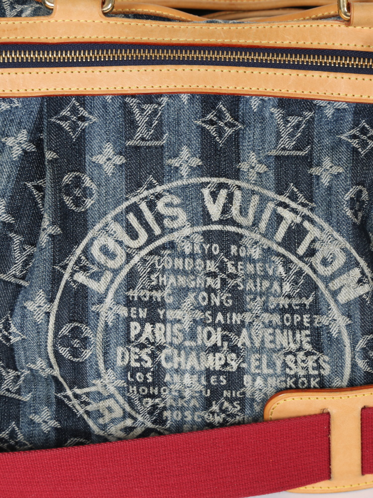 Louis Vuitton Limited Edition Blue Denim Monogram Denim Porte Epaule Raye GM  Bag - Yoogi's Closet