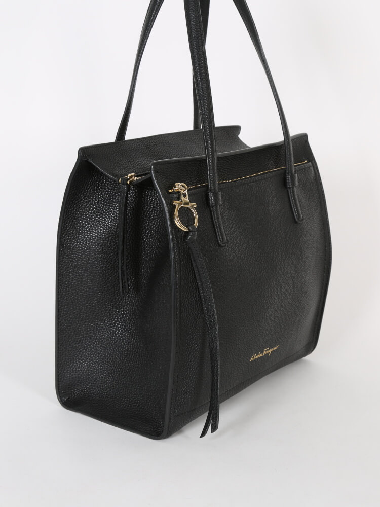 Salvatore Ferragamo Amy Medium Leather Tote Black www.luxurybags