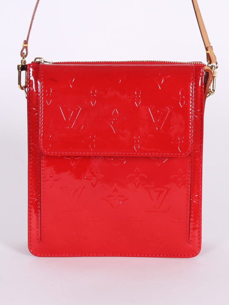 Louis Vuitton Mott Monogram Vernis Leather Red www.luxurybags