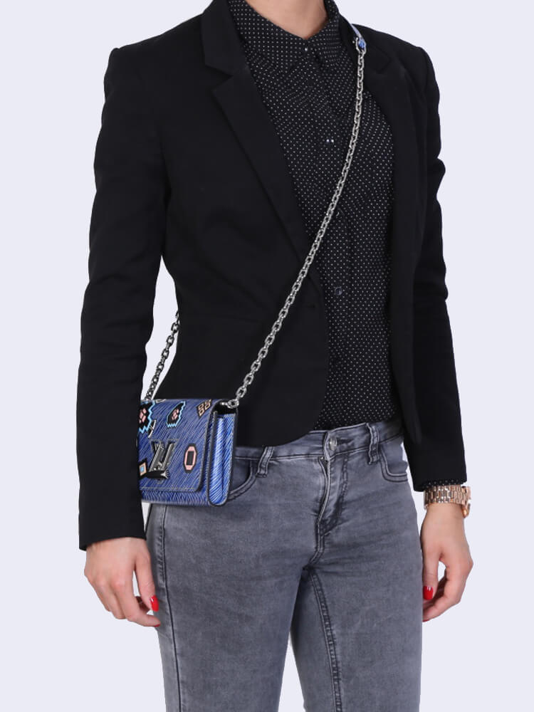 Louis Vuitton TWIST CHAIN WALLET, EPI leather denim black