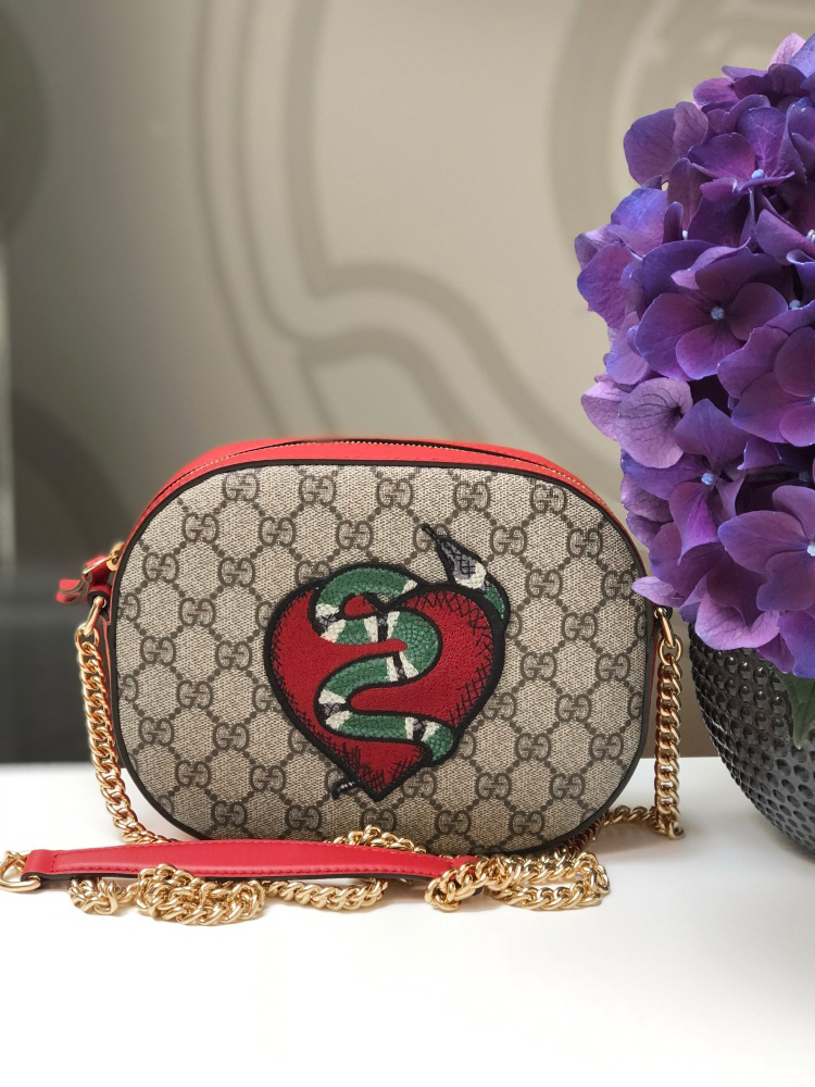 Gucci Limited GG Supreme Mini Chain Bag Red www.luxurybags