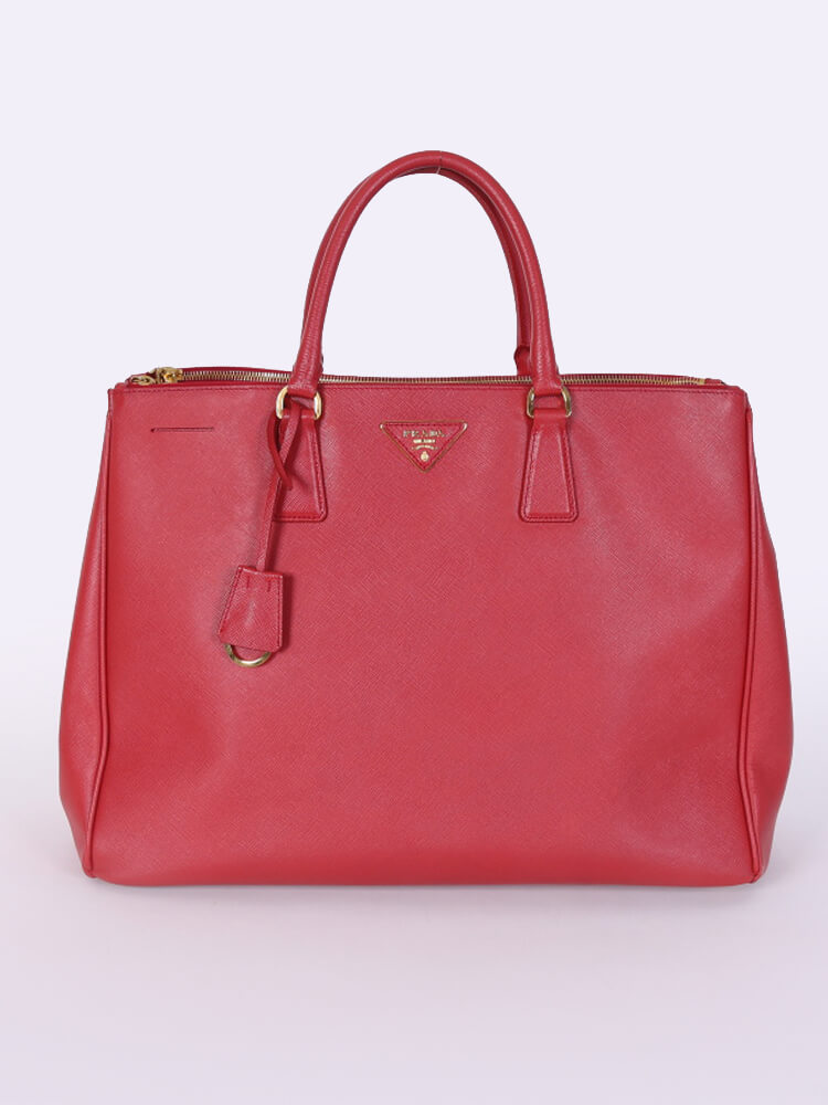 Large saffiano hot sale leather tote