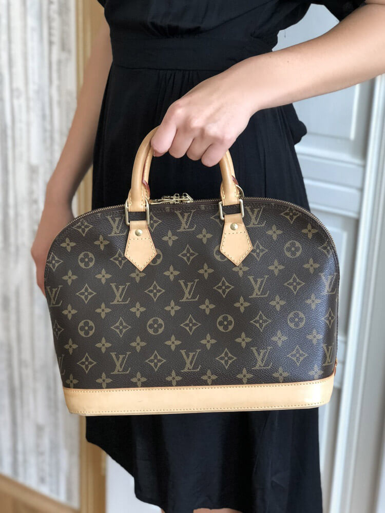 Louis Vuitton Alma PM Monogram Canvas www.luxurybags