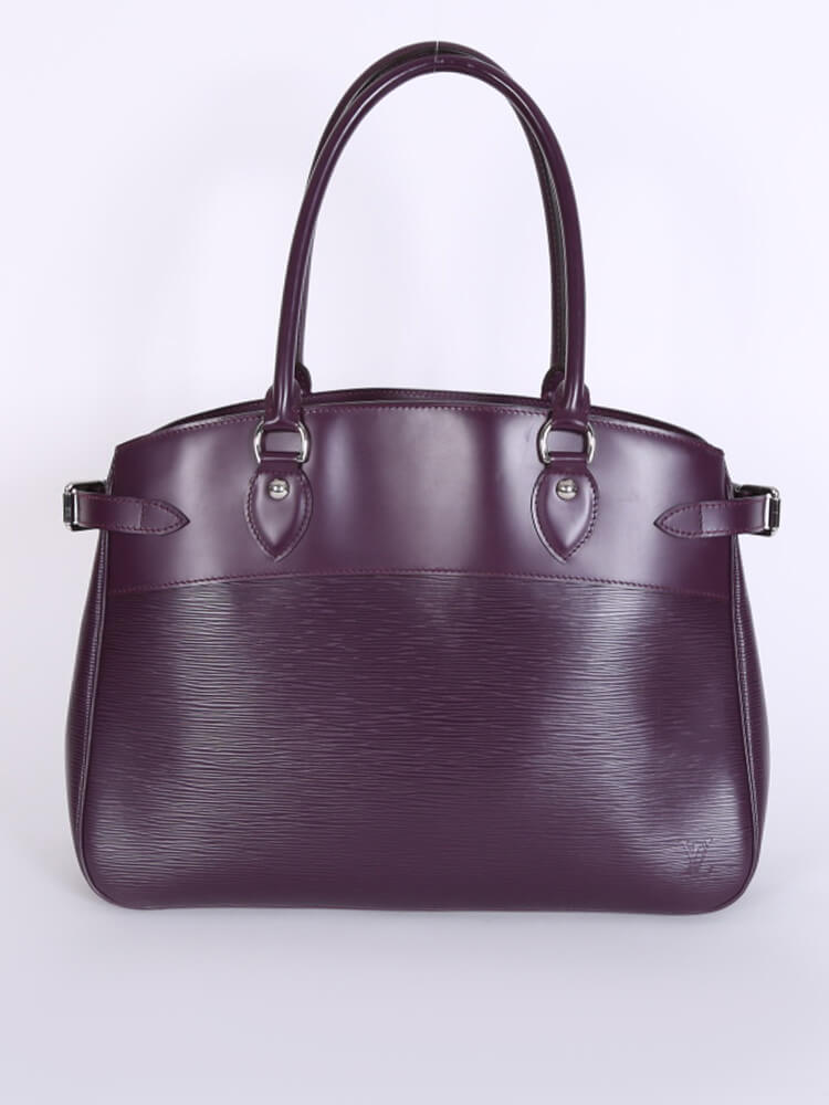 Louis Vuitton Passy Handbag 345322