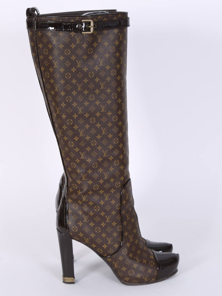 Louis Vuitton LV Wonderland Monogram Canvas Martin boots 'Brown' - 1A2Q3I