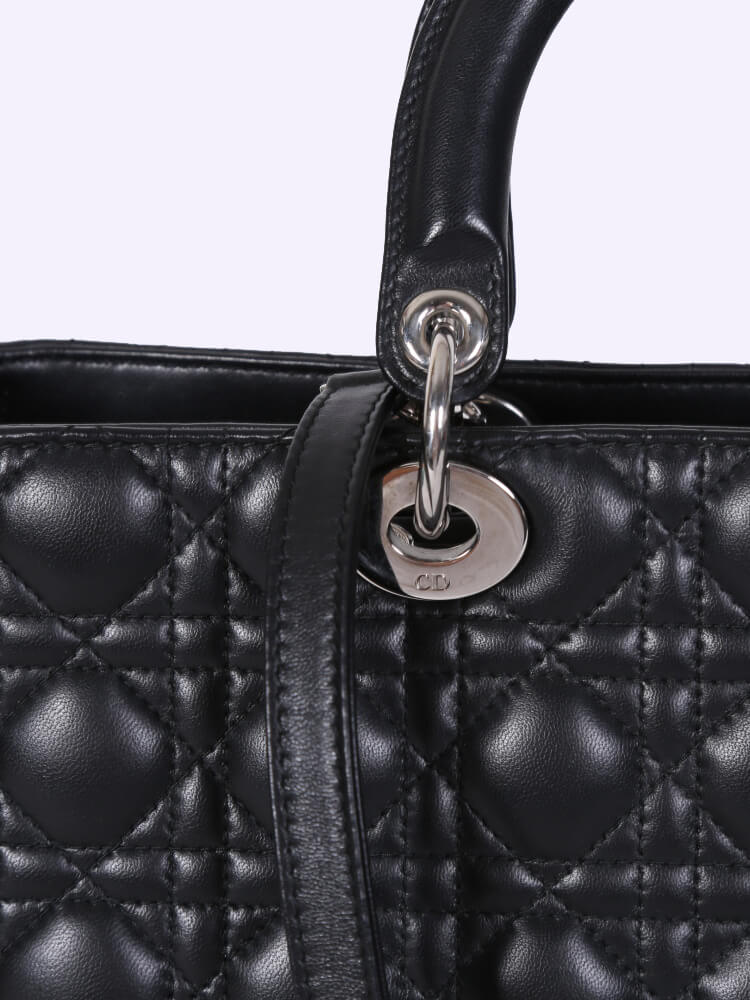 Lady dior bag hot sale in black lambskin