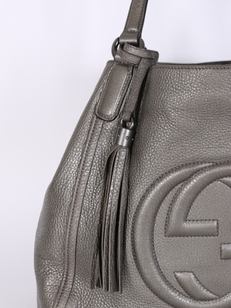 Gucci Soho Leather Shoulder Bag Metallic Grey www.luxurybags