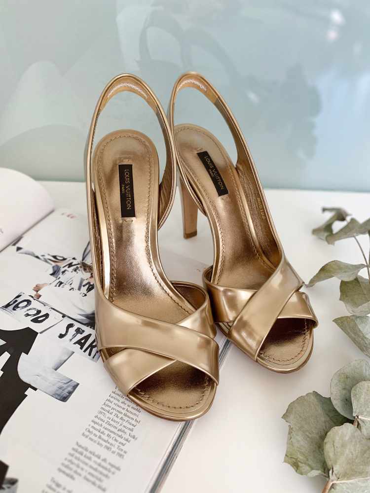 Gold fashion cross sandals