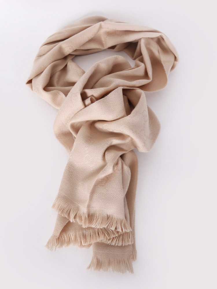 gucci scarf nude