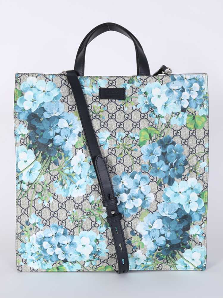 Gucci GG Blooms Soft GG Supreme Tote Blue www.luxurybags