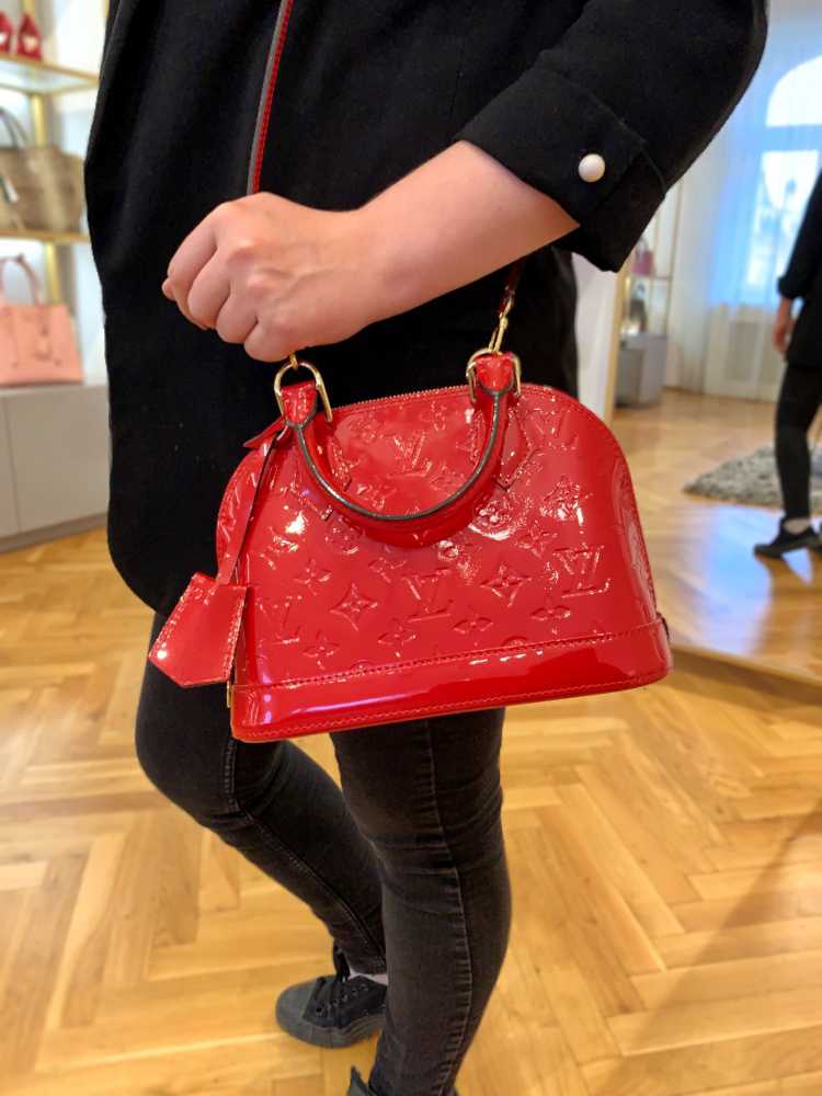 Louis Vuitton Alma Shoulder Bag BB Red Leather Monogram Vernis for