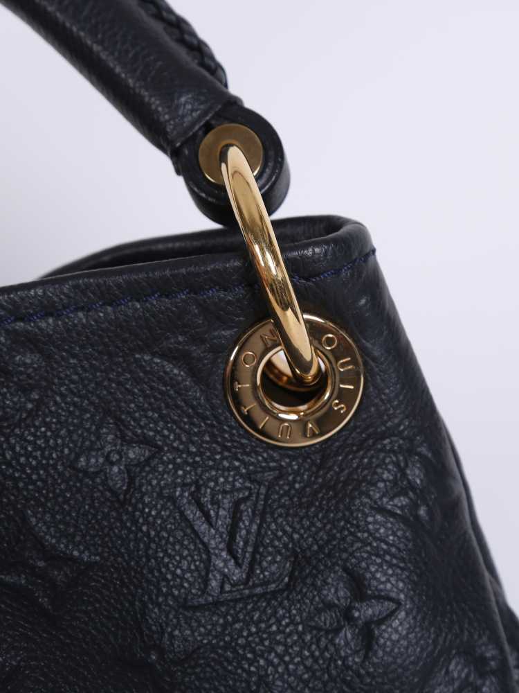 Louis Vuitton Blue Infini Monogram Empreinte Artsy MM – LuxuryPromise