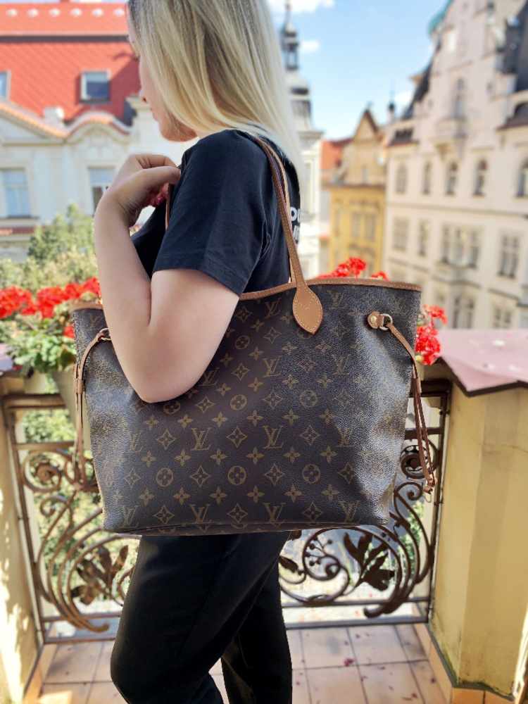 Neverfull canvas sale