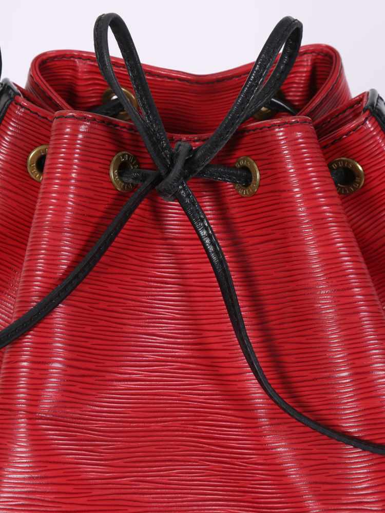 Authentic LOUIS VUITTON Petit Noe Castillan Red Epi Drawstring 