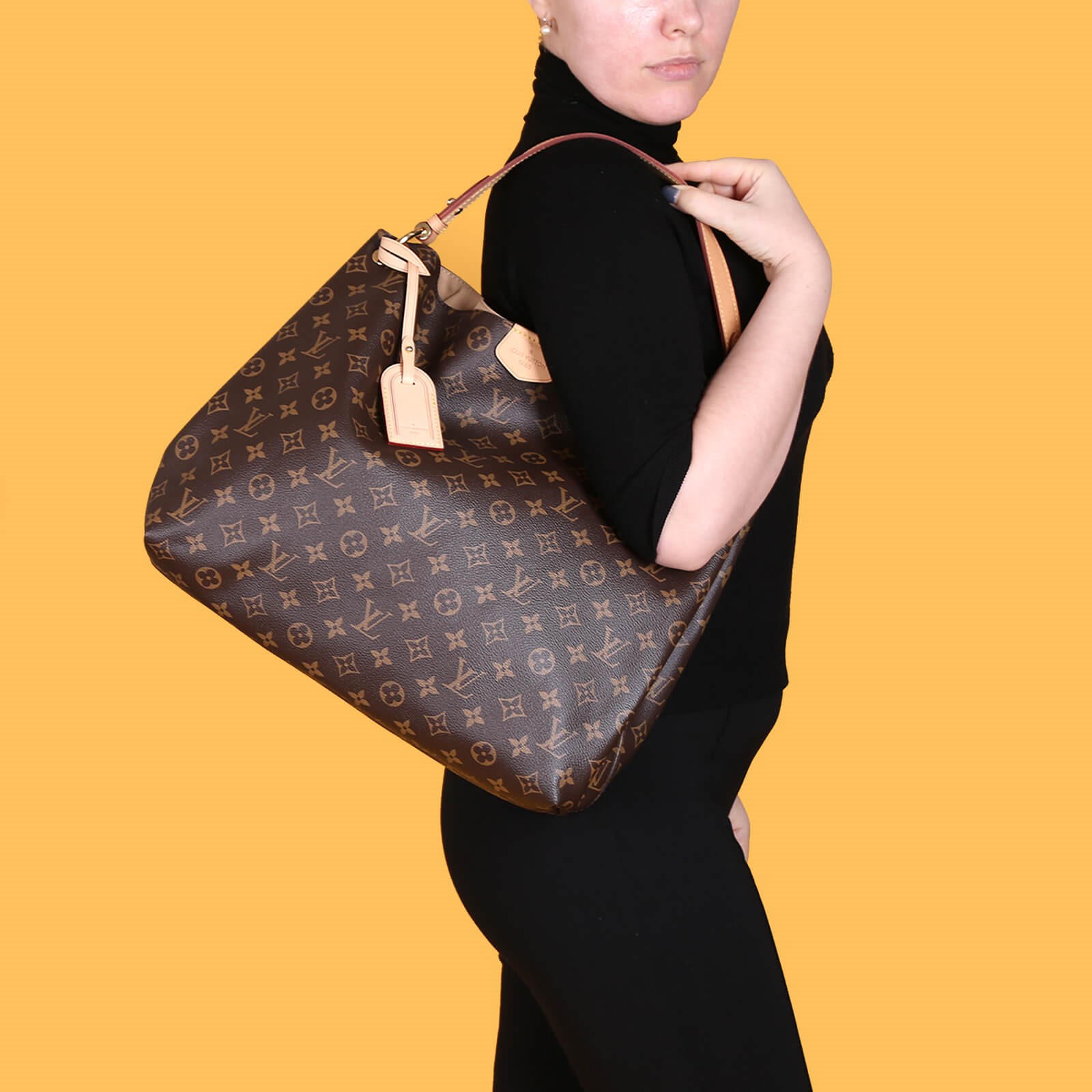 Products by Louis Vuitton: Graceful MM