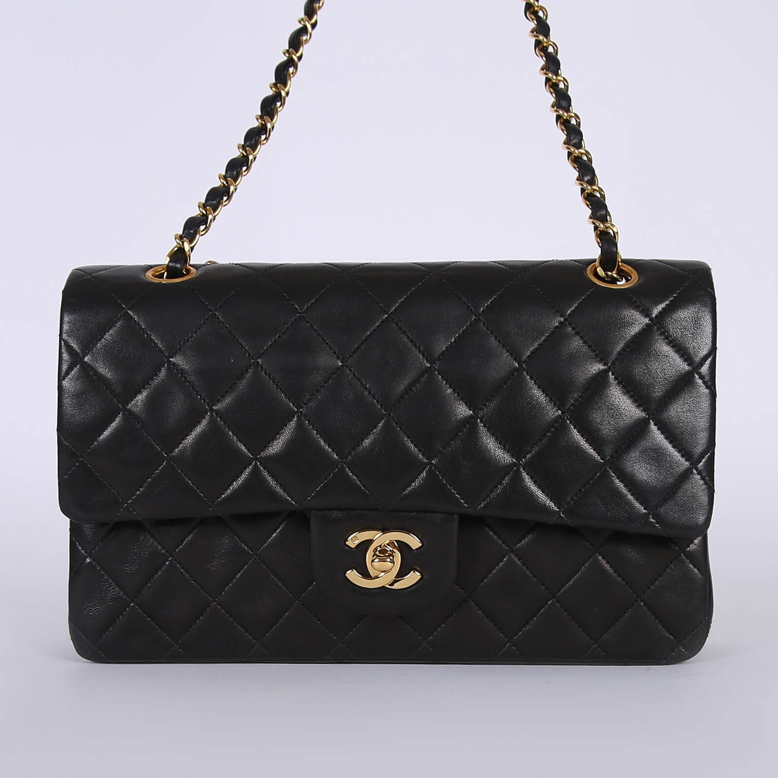 Chanel classic medium lambskin sale